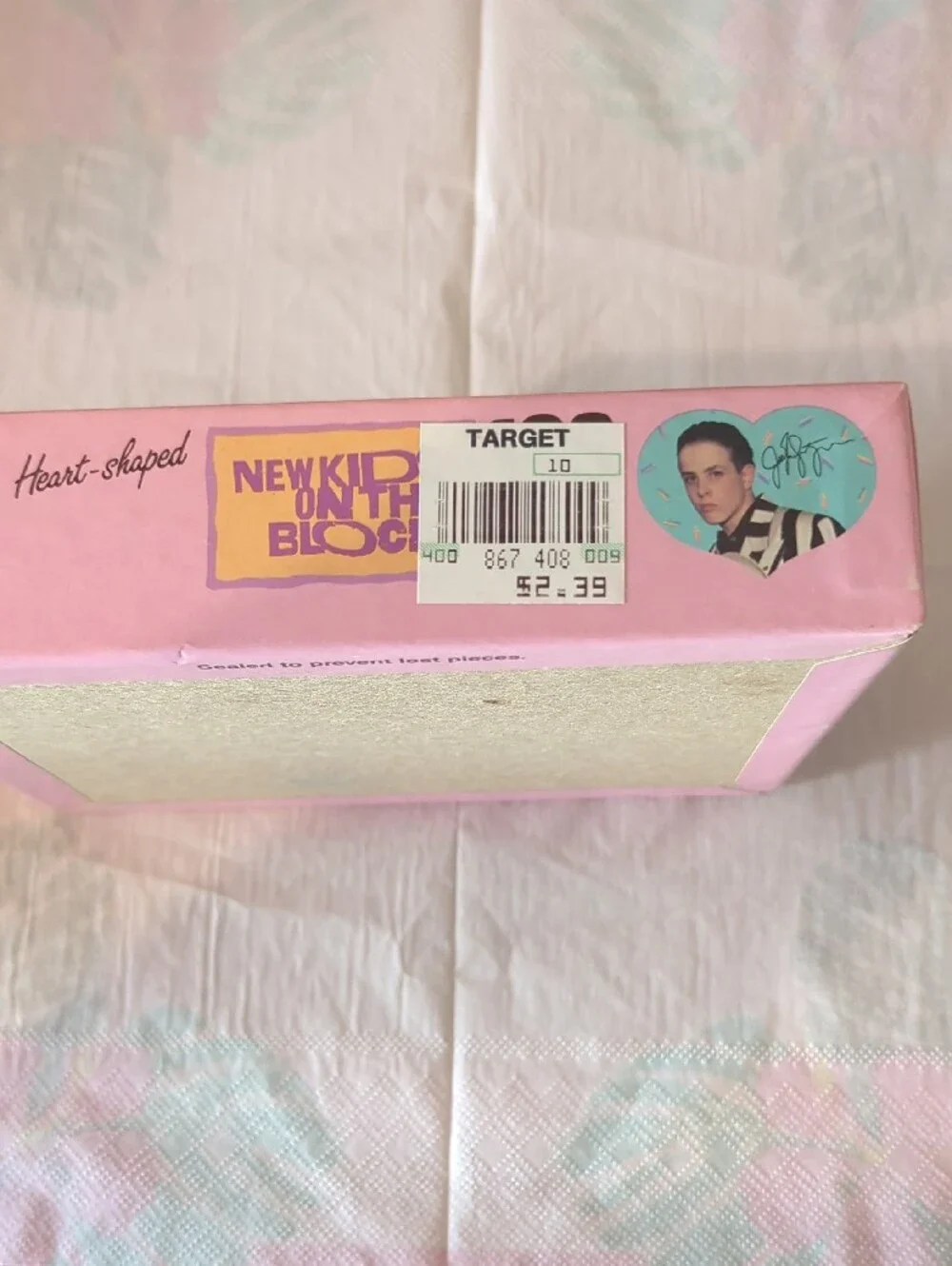 New Kids on the Block Pink 100-Piece Heart Puzzle